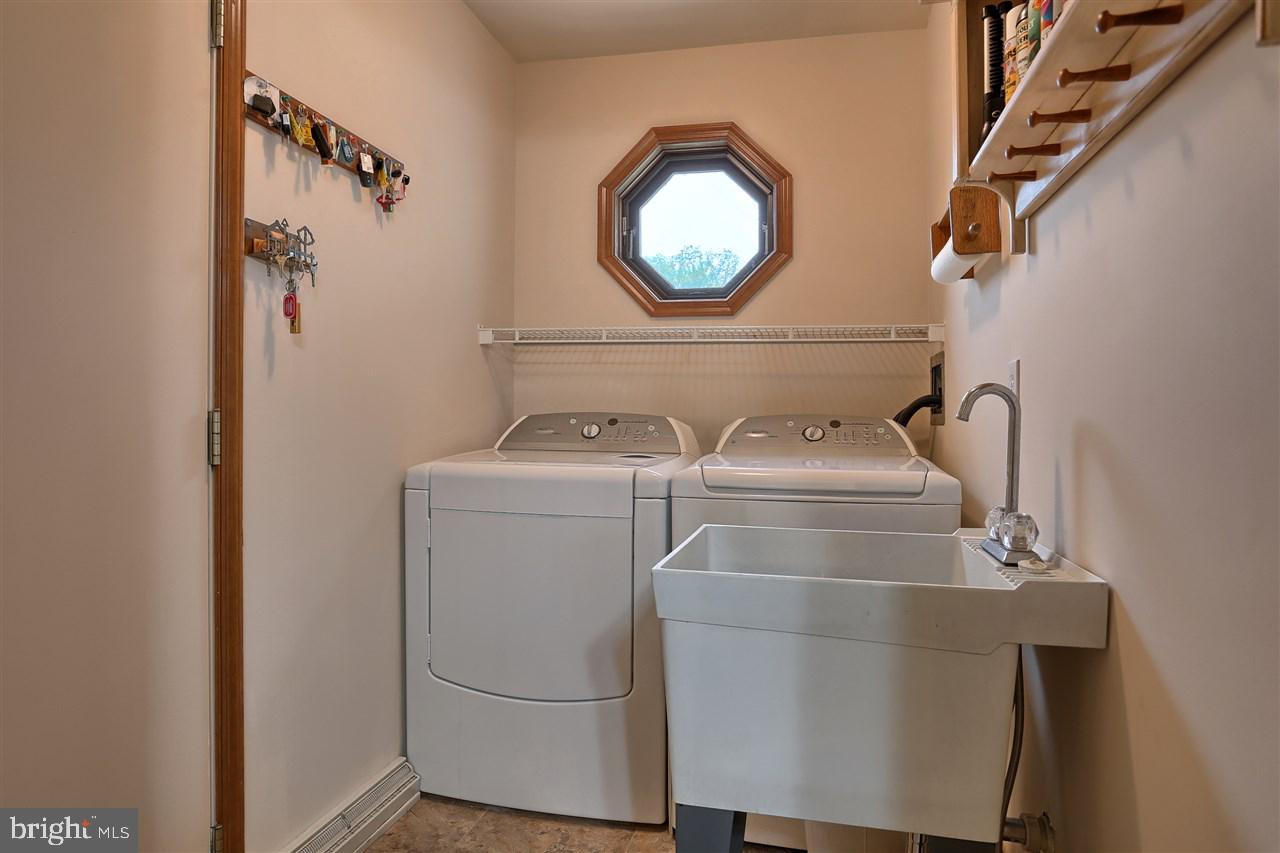 335 Thorley Road New Cumberland, PA 17070 - Photo 16 of 24 Gallery Image 16