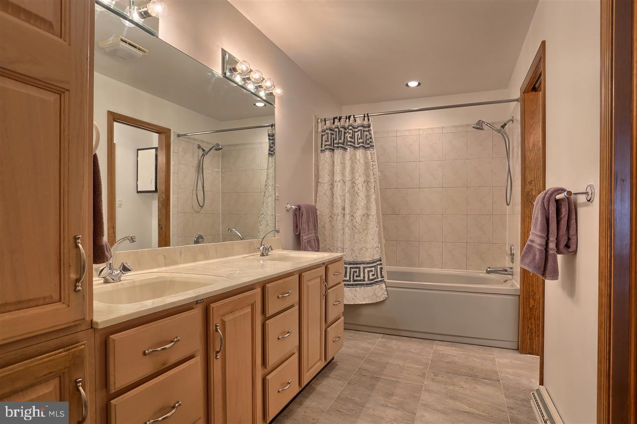 335 Thorley Road New Cumberland, PA 17070 - Photo 19 of 24 Gallery Image 19
