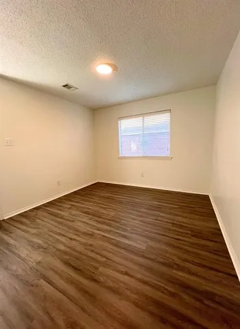 $2,300 | 292 Beech Drive, Rockwall, TX 75032