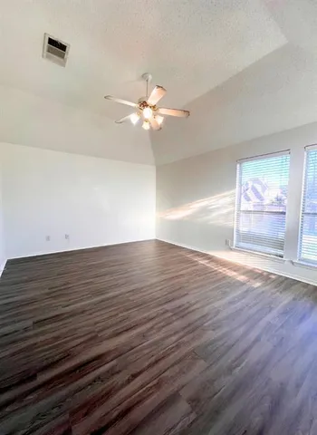 $2,300 | 292 Beech Drive, Rockwall, TX 75032