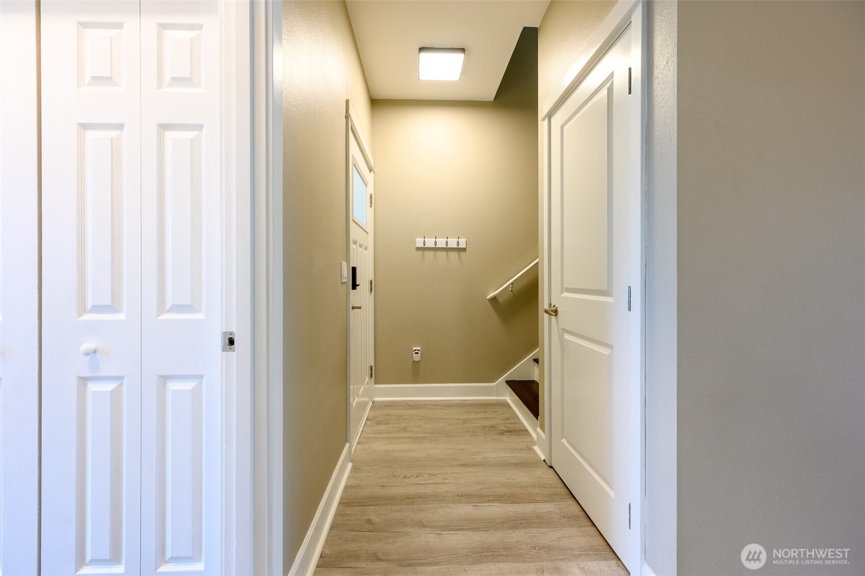 19102 20th Drive Southeast, Unit B204 Bothell, WA 98012 - Photo 15 of 33