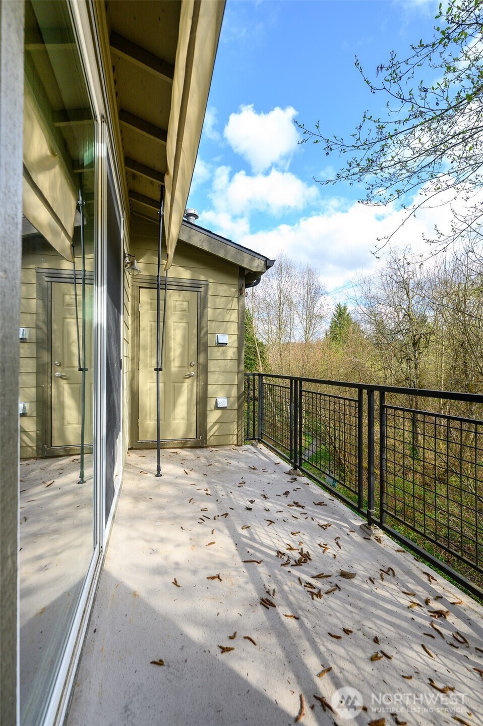 19102 20th Drive Southeast, Unit B204 Bothell, WA 98012 - Photo 18 of 33