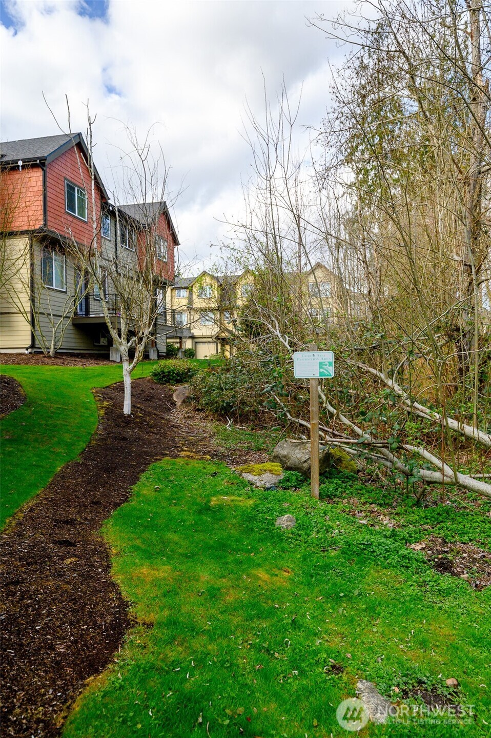 19102 20th Drive Southeast, Unit B204 Bothell, WA 98012 - Photo 20 of 33