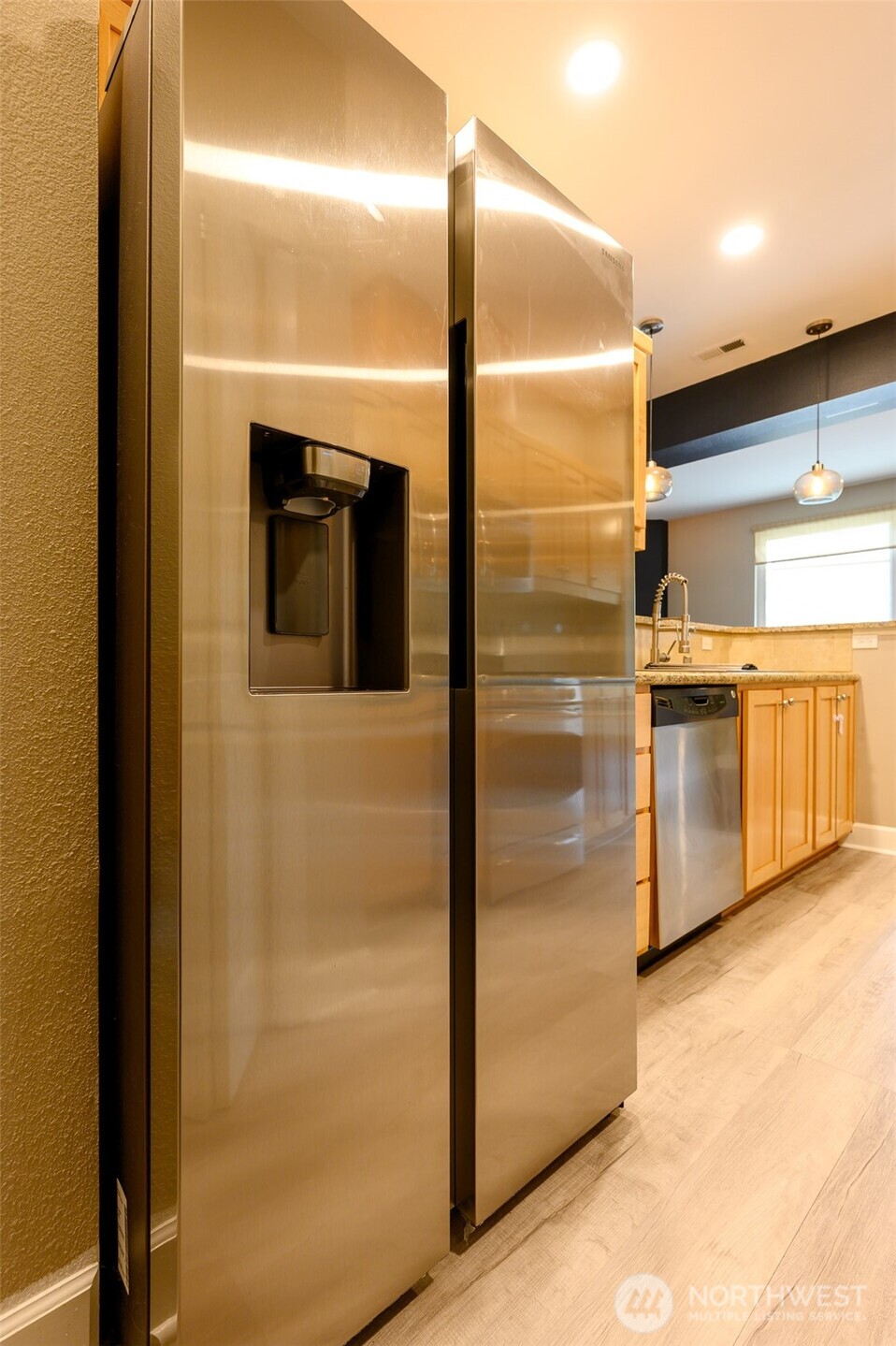 19102 20th Drive Southeast, Unit B204 Bothell, WA 98012 - Photo 5 of 33