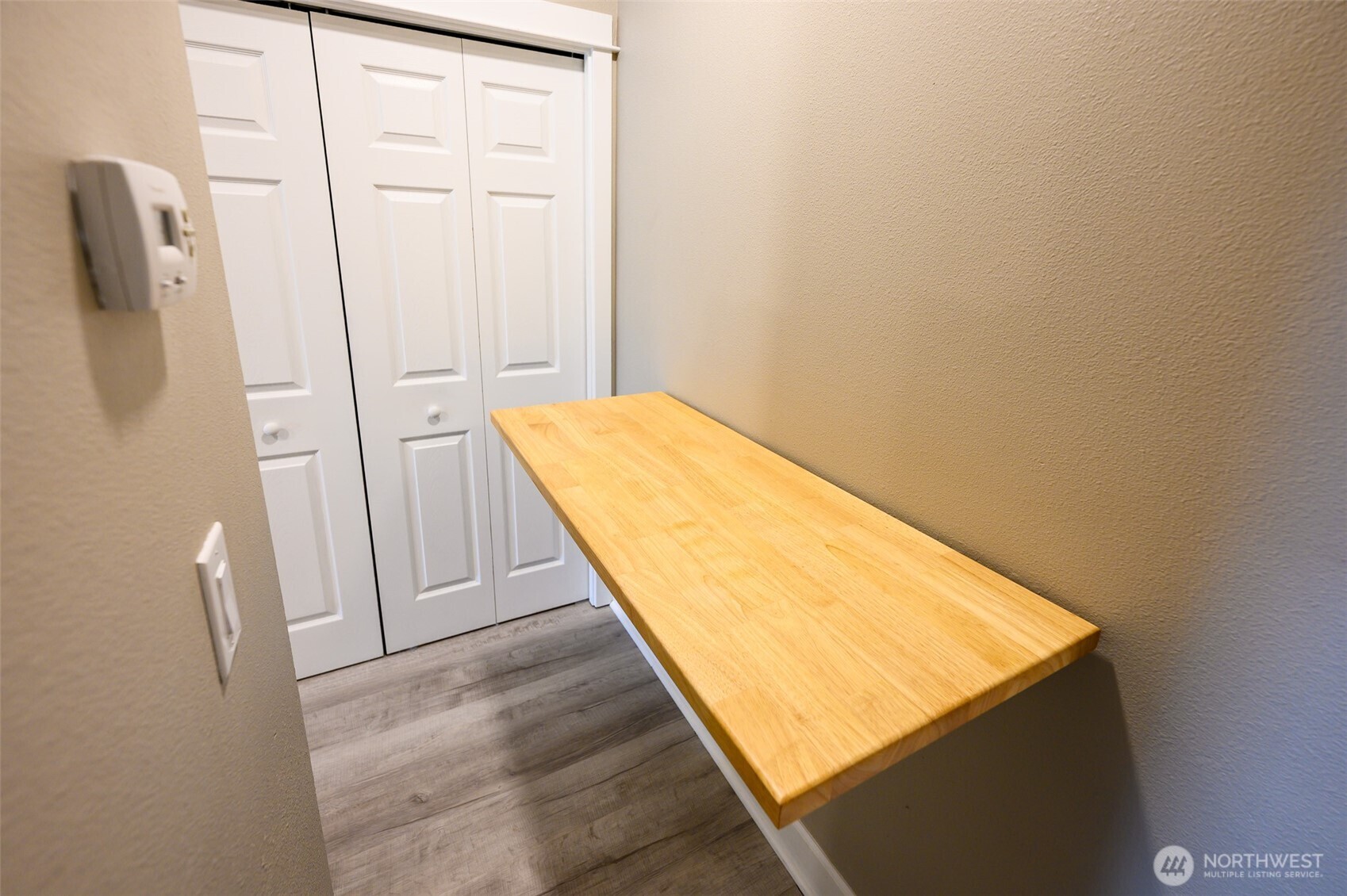 19102 20th Drive Southeast, Unit B204 Bothell, WA 98012 - Photo 10 of 33