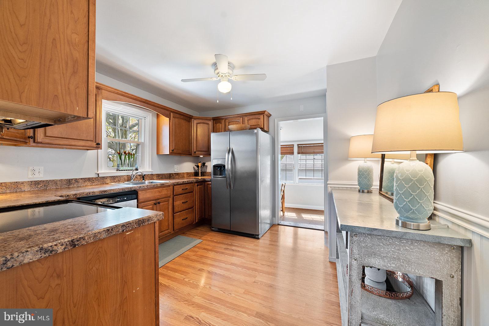 18 Ridge Road Aston, PA 19014 - Photo 8 of 54 Kitchen