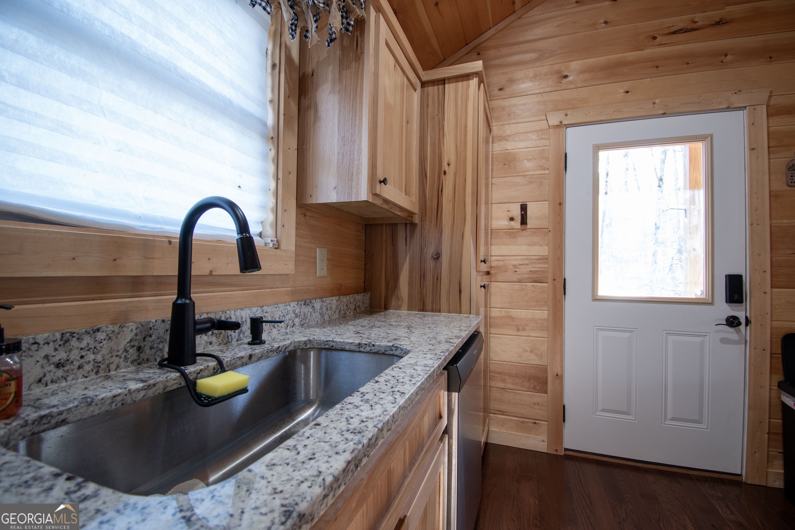 132 Lanes Way Murphy, NC 28906 - Photo 4 of 27