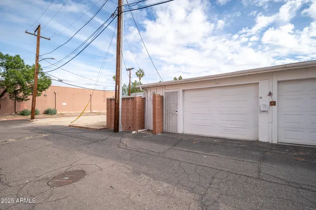 $139,900 | 10620 West Oakmont Drive, Sun City, AZ 85351