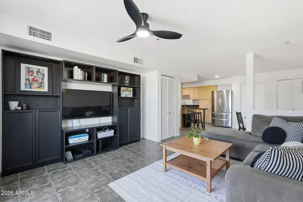 $400,000 | 1005 East 8th Street, Unit 2003, Tempe, AZ 85281