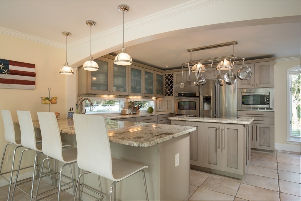 20 Andrew Isle Road Hingham, MA 02043 - Photo 11 of 30 Gallery Image 11