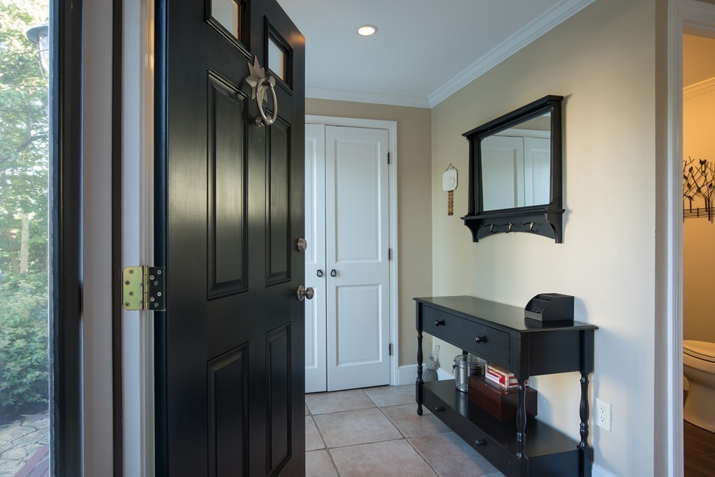 20 Andrew Isle Road Hingham, MA 02043 - Photo 14 of 30 Gallery Image 14