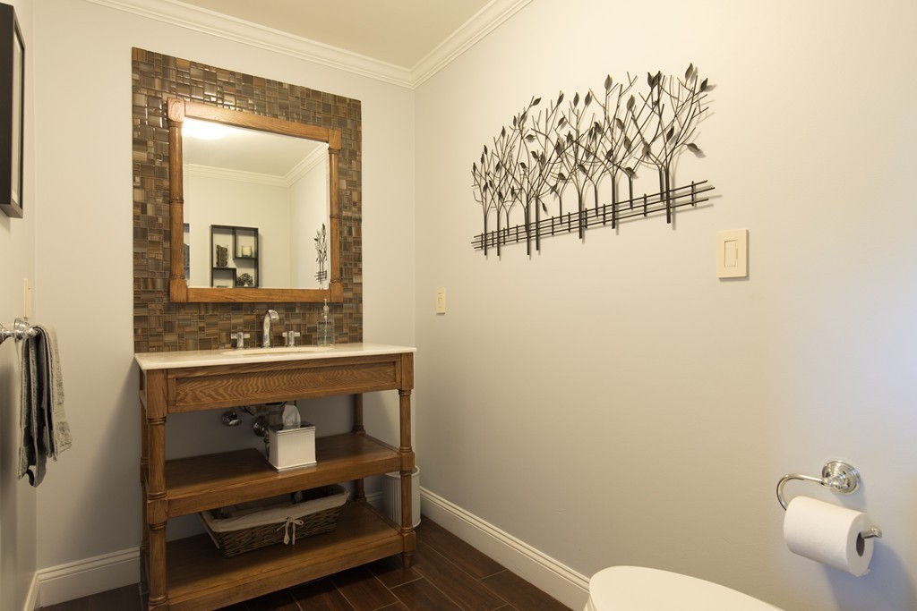 20 Andrew Isle Road Hingham, MA 02043 - Photo 15 of 30 Gallery Image 15