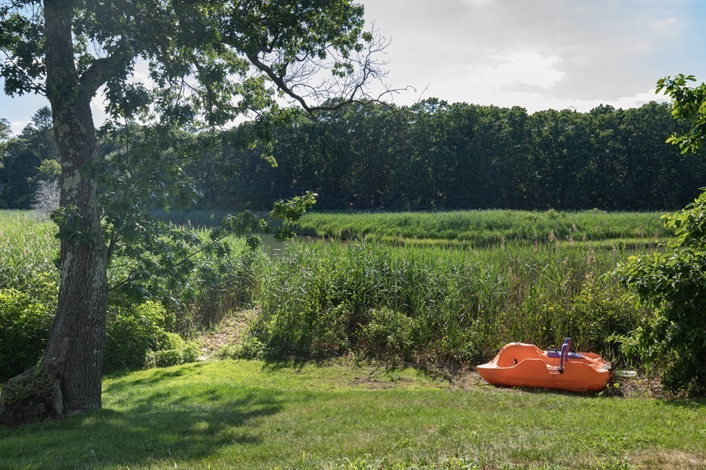 20 Andrew Isle Road Hingham, MA 02043 - Photo 3 of 30 Gallery Image 3