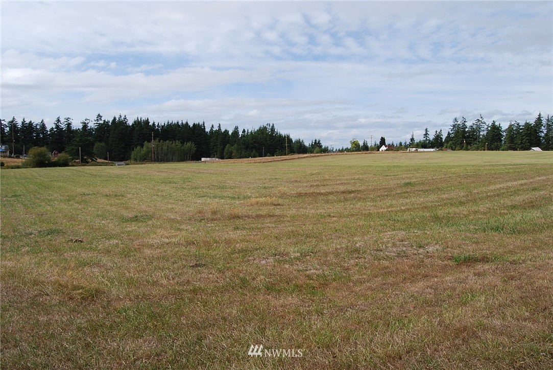 450 East Sleeper Road Oak Harbor, WA 98277 - Photo 12 of 17 Gallery Image 12