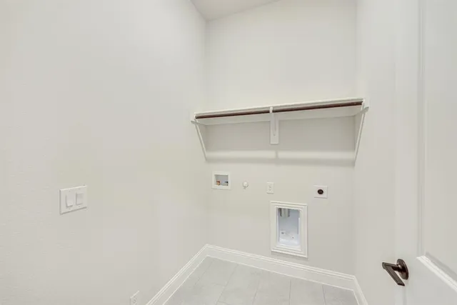 $324,600 | 221 Sweetwater Drive, Commerce, TX 75428