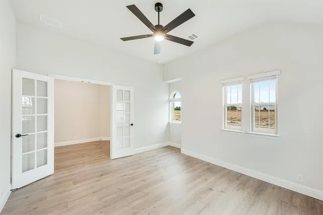 $324,600 | 221 Sweetwater Drive, Commerce, TX 75428