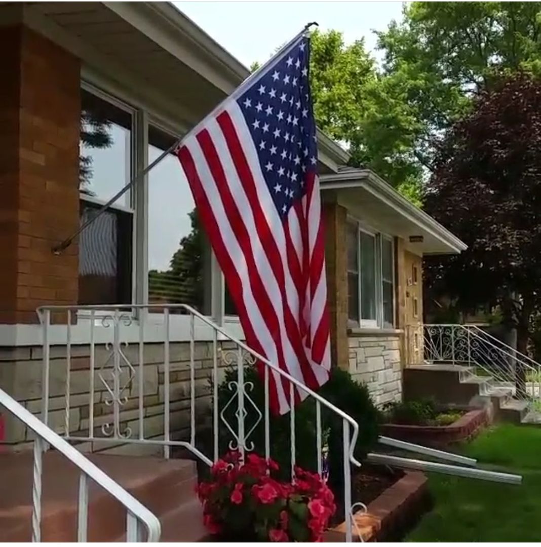 2502 Forest Avenue North Riverside, IL 60546 - Photo 2 of 28