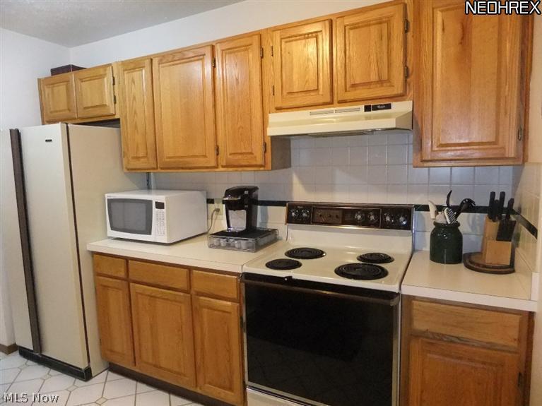 29981 Center Ridge Road, Unit B Westlake, OH 44145 - Photo 7 of 15 Gallery Image 7