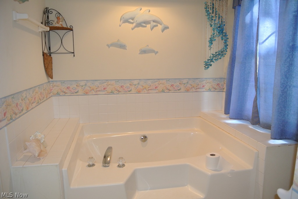 796 Rothrock Circle Akron, OH 44321 - Photo 18 of 23