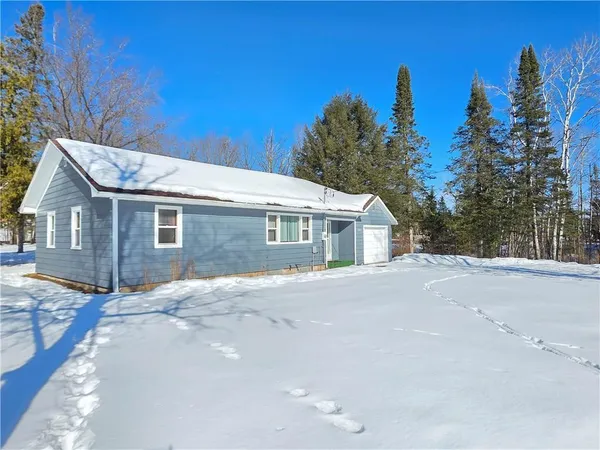 $122,500 | 11106 West County Road, Exeland, WI 54835