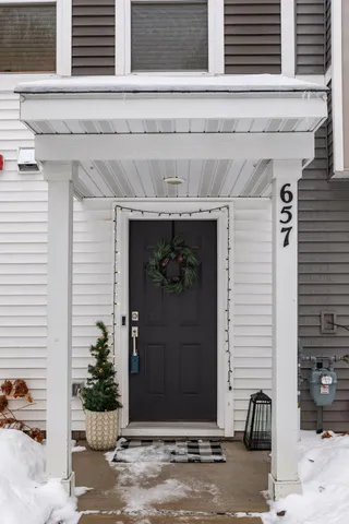 $415,000 | 657 Village Drive, Unit 3, New Brighton, MN 55112