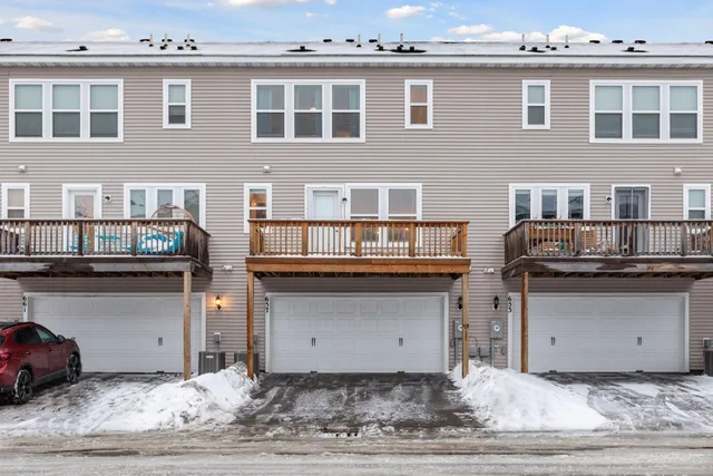 $415,000 | 657 Village Drive, Unit 3, New Brighton, MN 55112