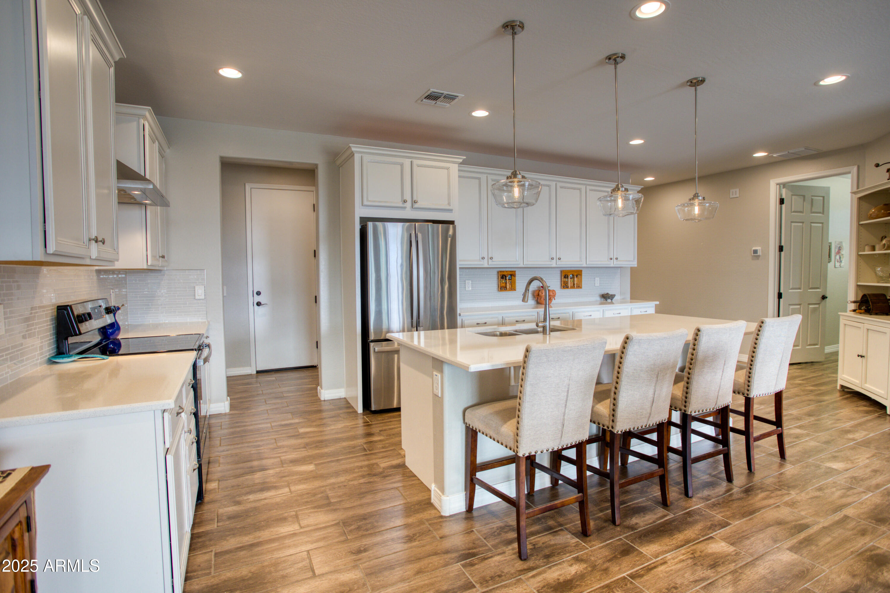 9809 Cotton Road Florence, AZ 85132 - Photo 31 of 46 Kitchen