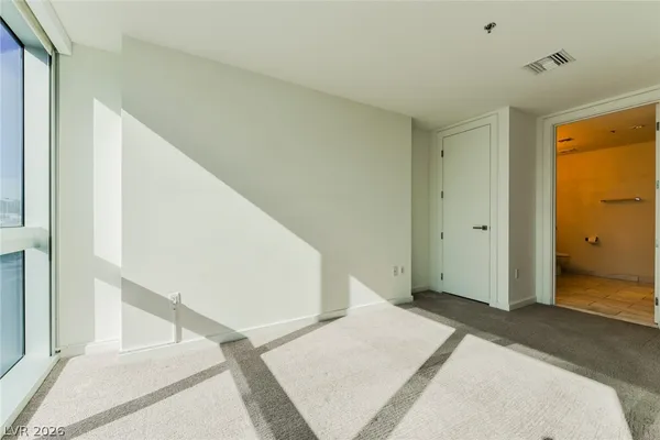 $2,350 | 4471 Dean Martin Drive, Unit 507, Las Vegas, NV 89103