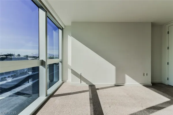 $2,350 | 4471 Dean Martin Drive, Unit 507, Las Vegas, NV 89103