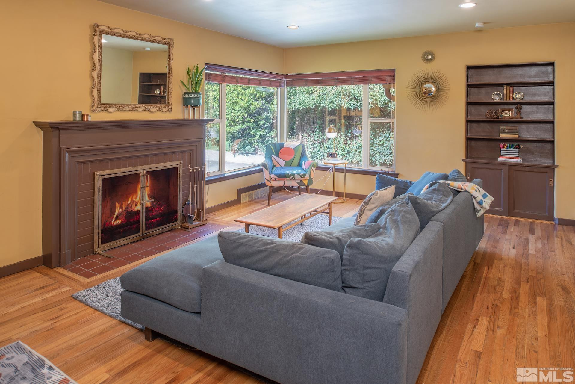 875 Mt Rose Street Reno, NV 89509 - Photo 4 of 40 Photo 4