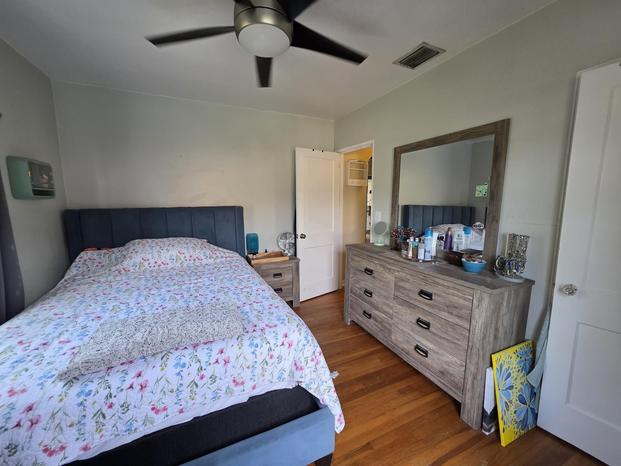 819 Valley Forge Road West Palm Beach, FL 33405 - Photo 15 of 31 15883