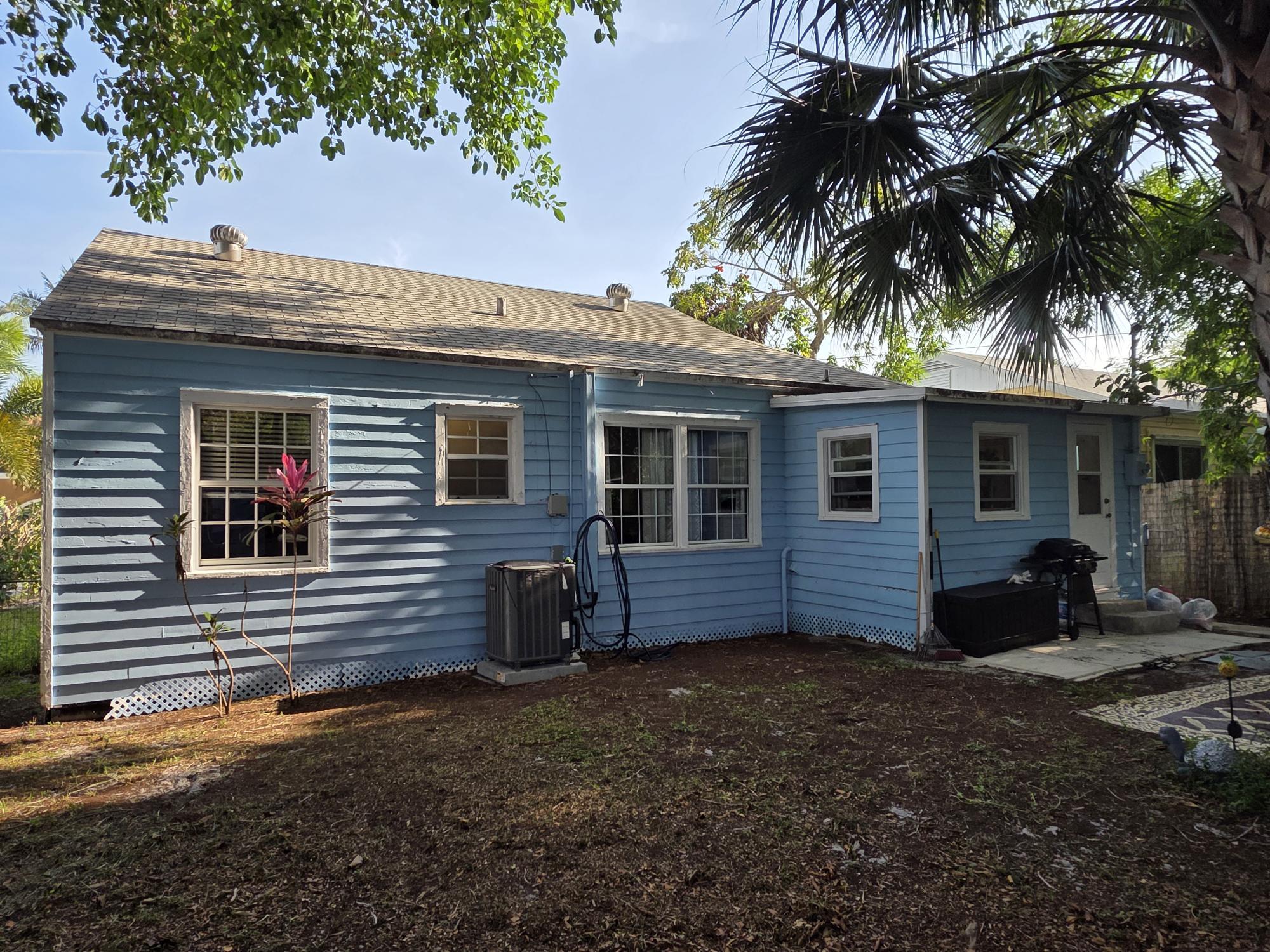 819 Valley Forge Road West Palm Beach, FL 33405 - Photo 22 of 31 15853
