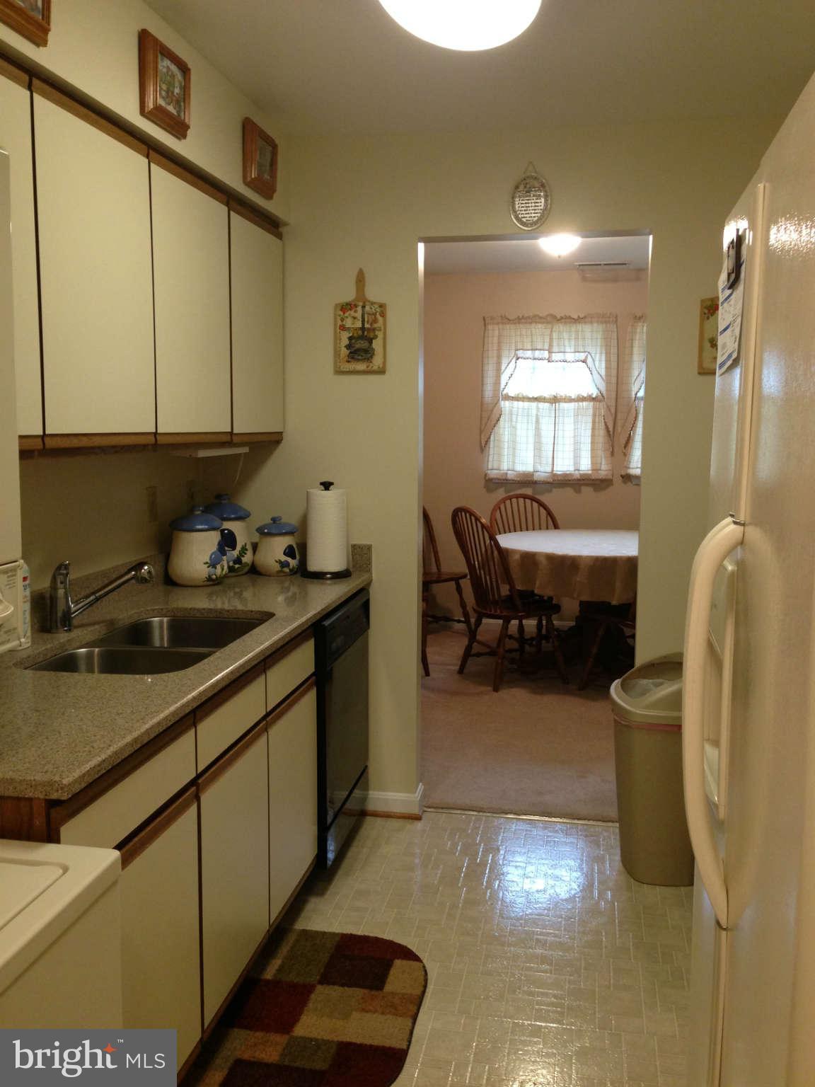 8607 Falls Run Road, Unit B Ellicott City, MD 21043 - Photo 13 of 21 Kitchen