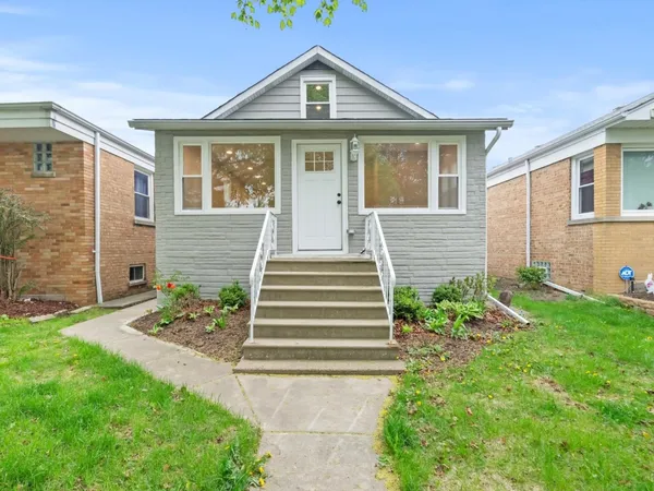 $385,000 | 3734 Lombard Avenue, Berwyn, IL 60402