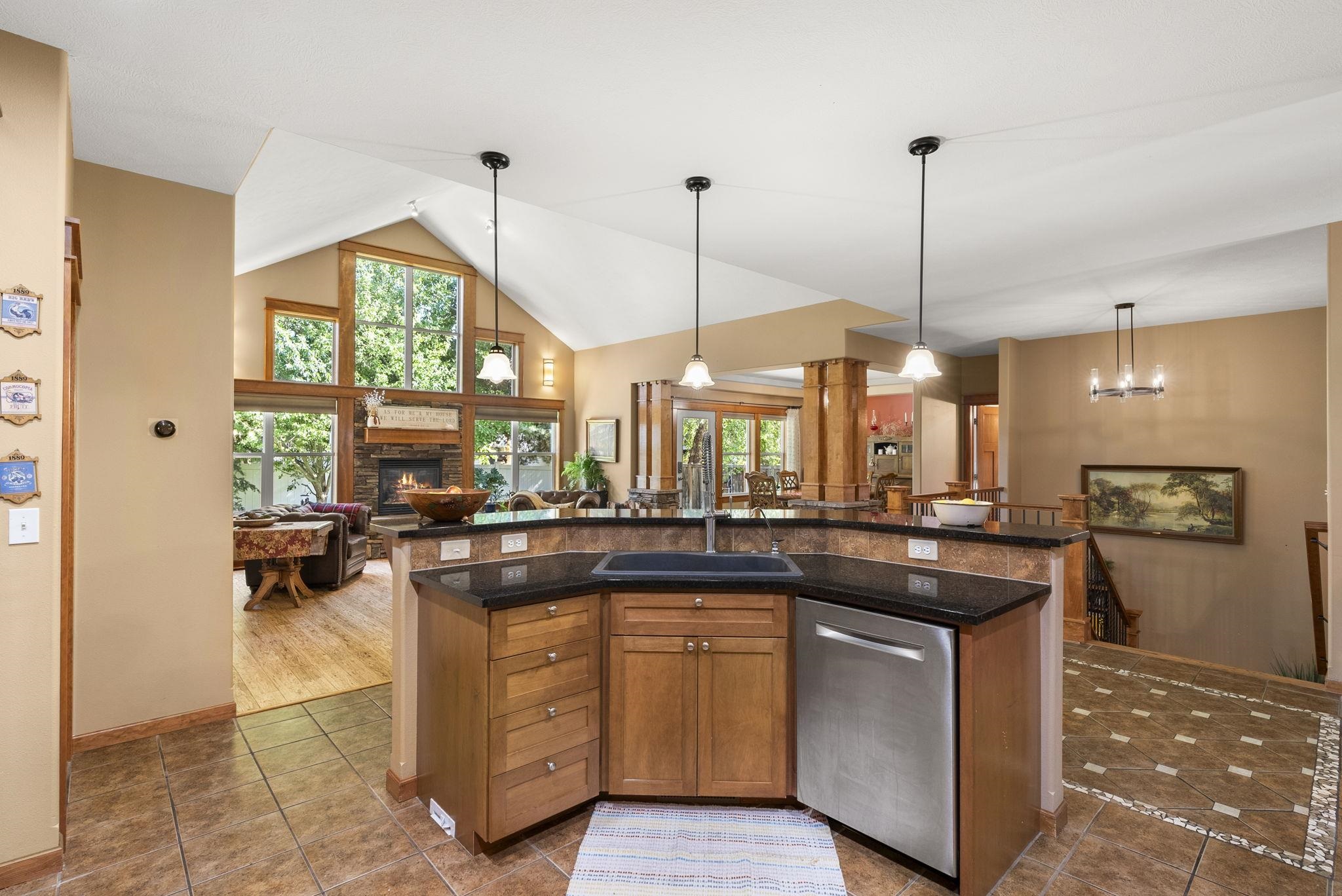 7508 North G Street Spokane, WA 99208 - Photo 10 of 48 Gallery Image 10