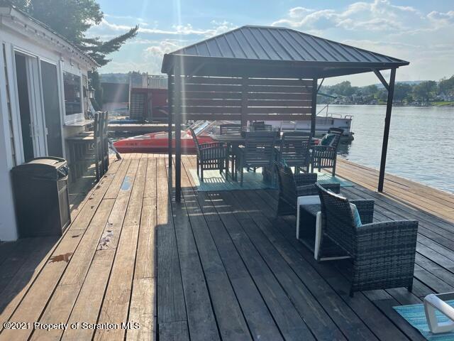 1181 Lake Road Lake Winola, PA 18419 - Photo 16 of 36 Gallery Image 16