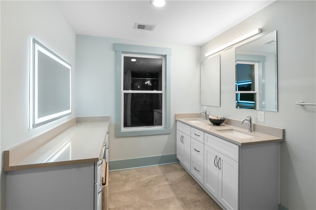 874 Durham Brown Road Seneca, SC 29678 - Photo 32 of 38