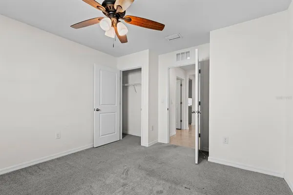 $2,300 | 2145 Northwest 247 Drive, Newberry, FL 32669