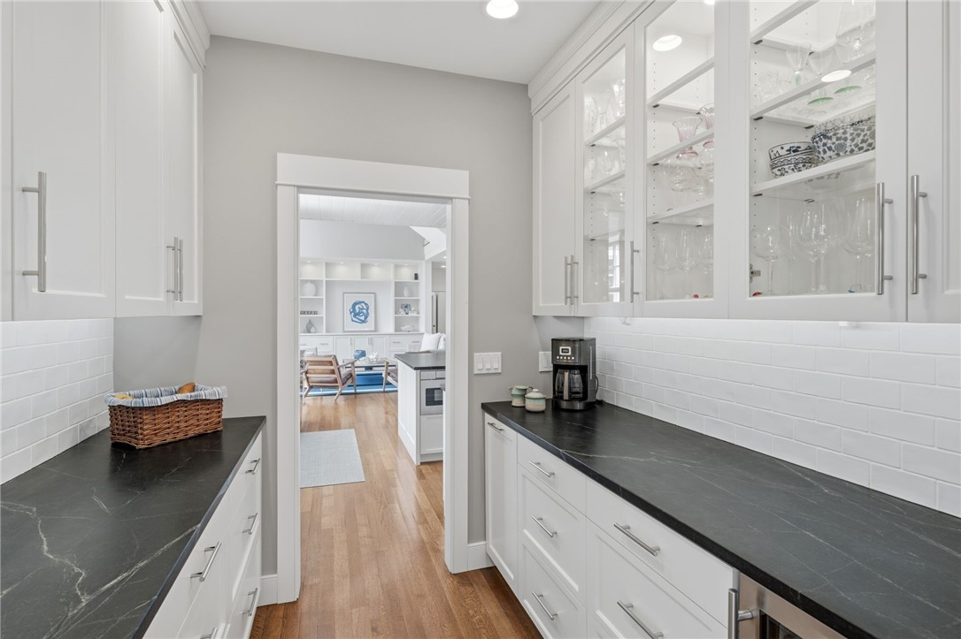 160 Watch Hill Road Westerly, RI 02891 - Photo 17 of 49 Butler's Pantry