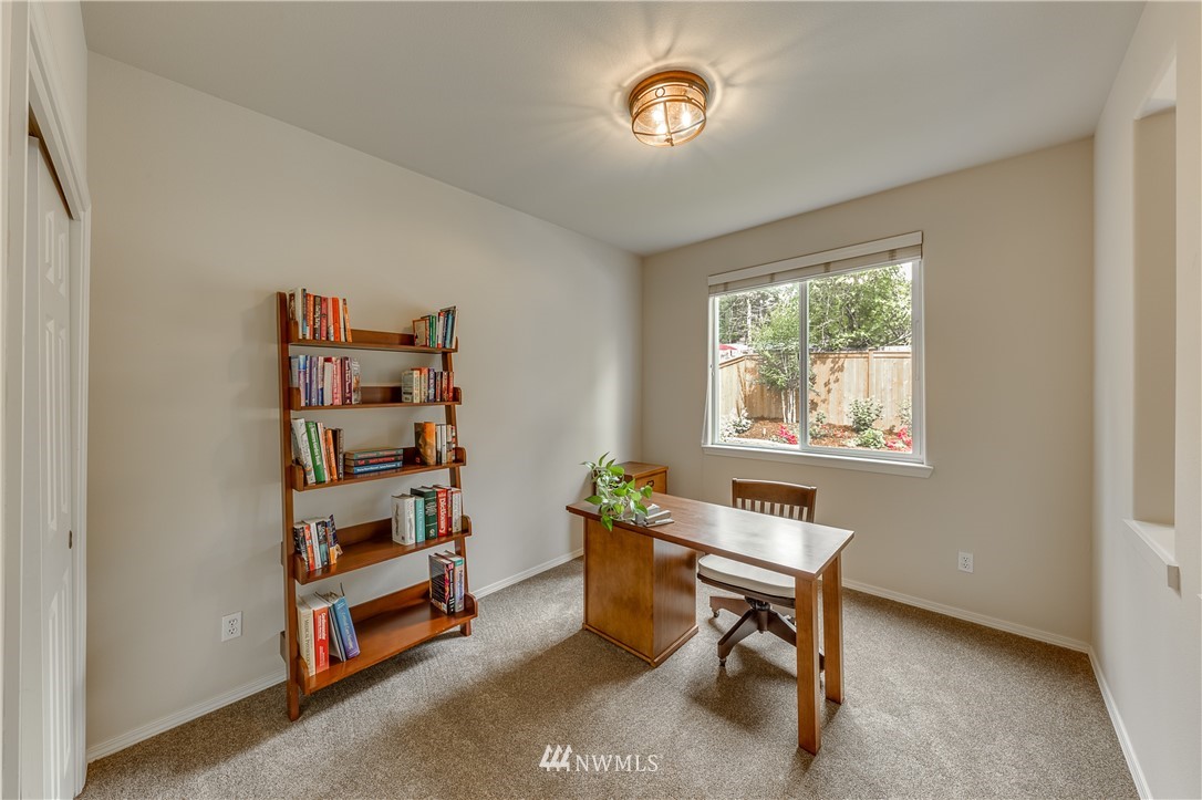 201 202nd Street Southeast Bothell, WA 98012 - Photo 12 of 24