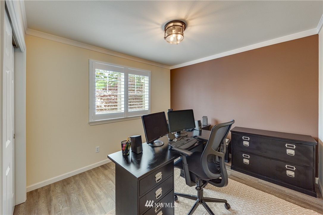 201 202nd Street Southeast Bothell, WA 98012 - Photo 14 of 24