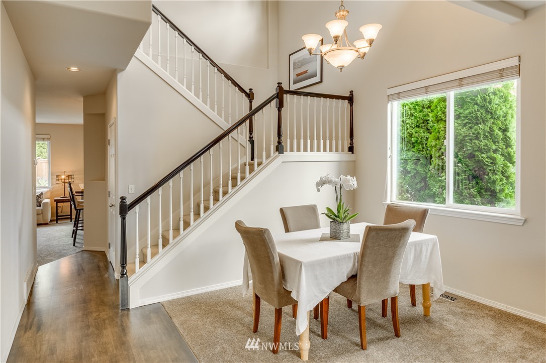201 202nd Street Southeast Bothell, WA 98012 - Photo 3 of 24