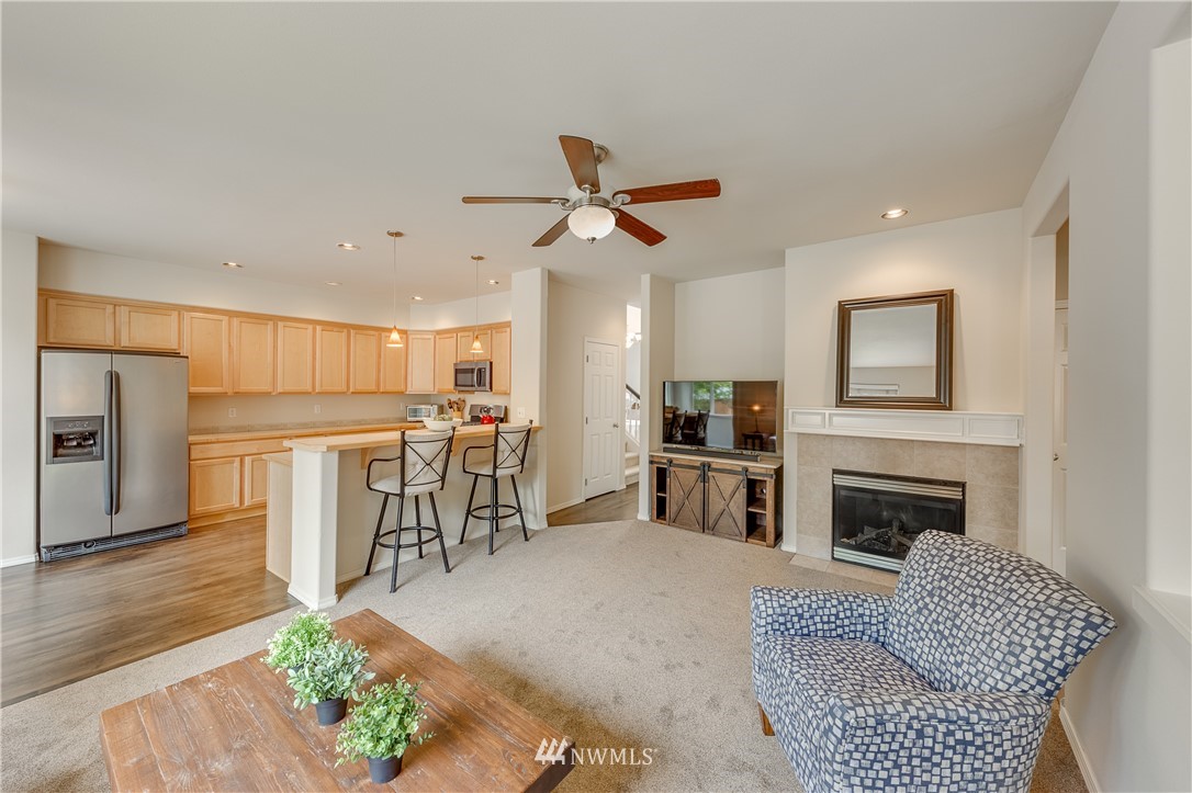 201 202nd Street Southeast Bothell, WA 98012 - Photo 6 of 24