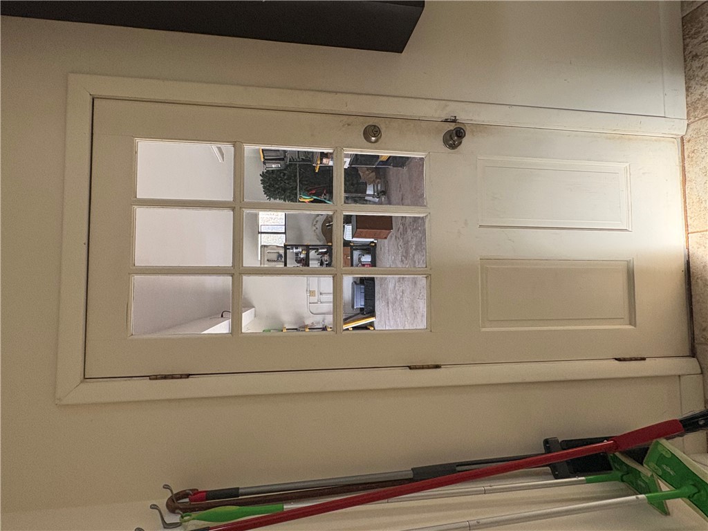 1298 Carradine Road Seneca, SC 29678 - Photo 13 of 47