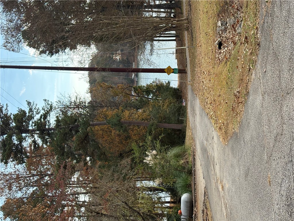 1298 Carradine Road Seneca, SC 29678 - Photo 45 of 47 Community boat ramp