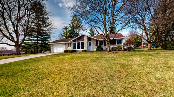 $399,900 | 243 Hillcrest Lane, Jefferson, WI 53549