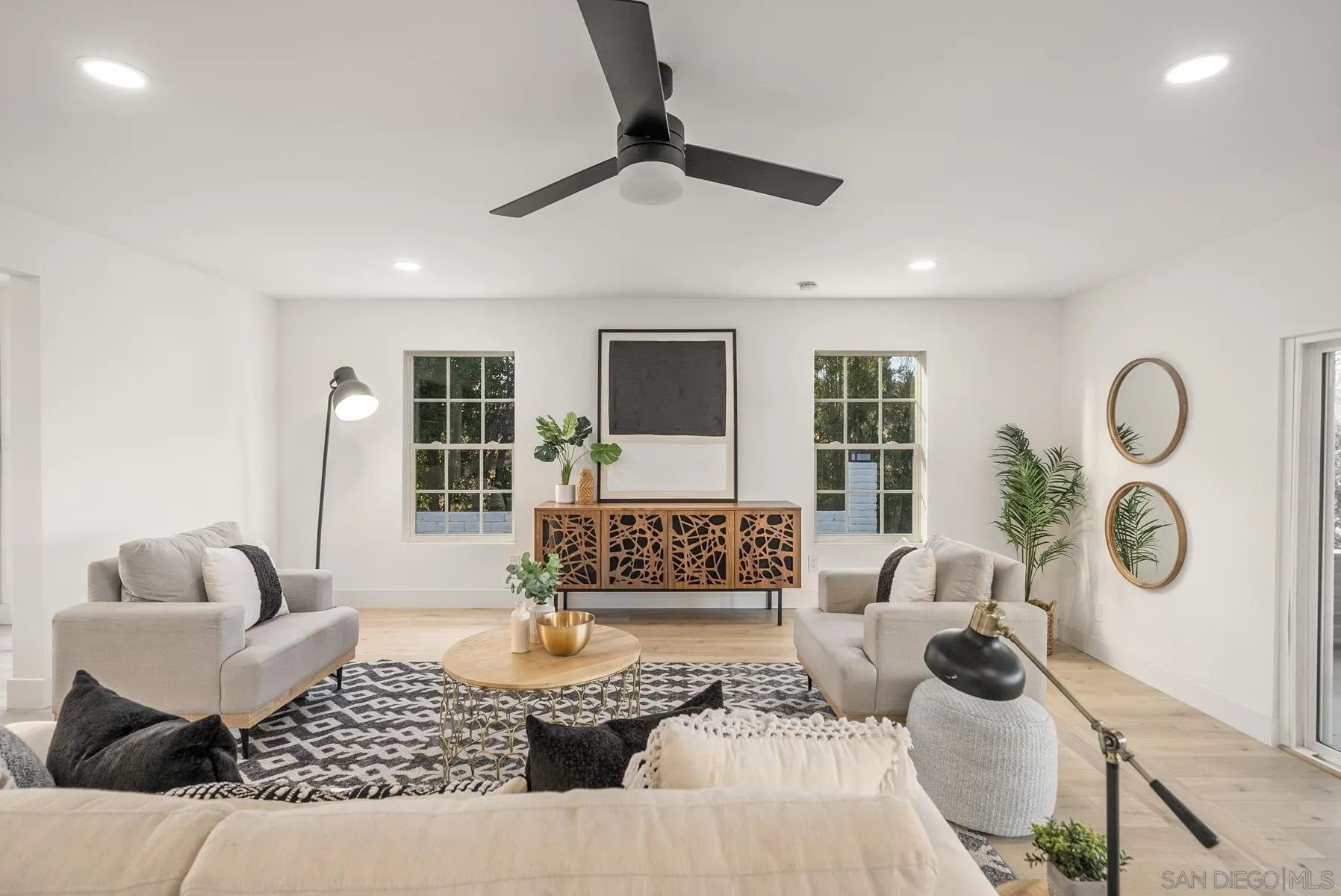 11442 Pinehurst Drive Lakeside, CA 92040 - Photo 18 of 46 a living room with furniture and wooden floor