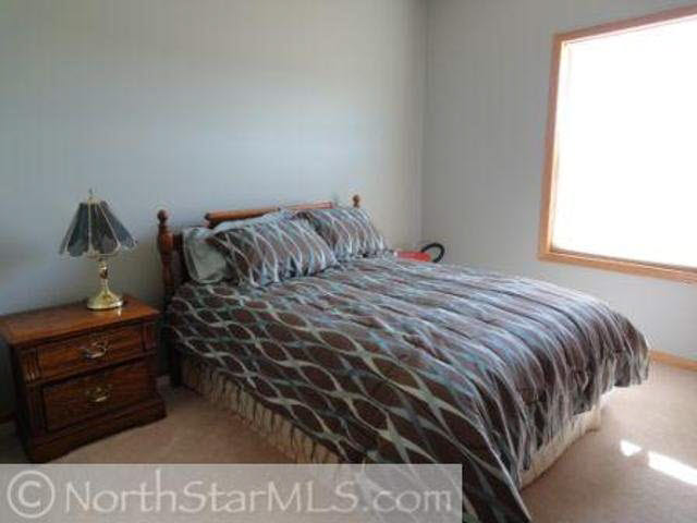 2908 Wellington Lane Southwest, Unit 19 Rochester, MN 55902 - Photo 9 of 10