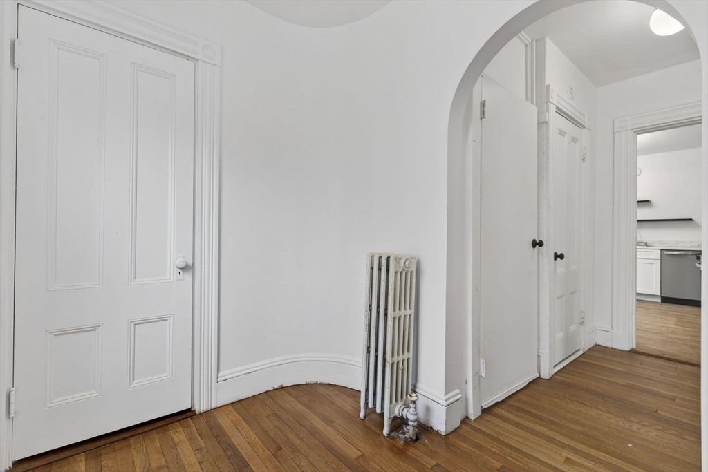 166 Elliot Street, Unit 2 Newton, MA 02464 - Photo 16 of 28