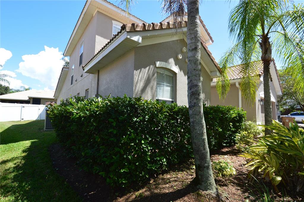 3854 Shoreside Drive Kissimmee, FL 34746 - Photo 8 of 9 Gallery Image 8